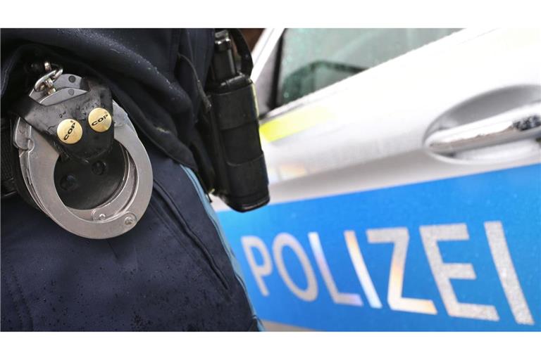 Der  Sohn der 89-Jährigen räumte den Einsatzkräften gegenüber ein, seine Mutter getötet zu haben. (Symbolbild)