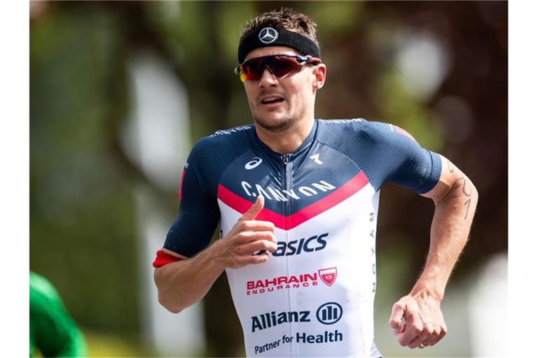 Der spätere Erstplatzierte Jan Frodeno läuft beim Triathlon Buschhütten. Foto: Marius Becker/Archivbild