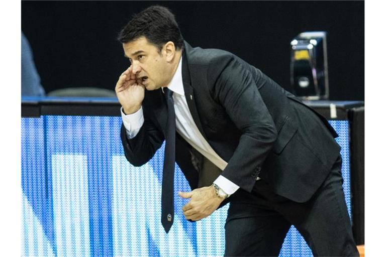 Der Spanier Israel González ist neuer Cheftrainer des deutschen Basketball-Meisters Alba Berlin. Foto: Andreas Gora/dpa
