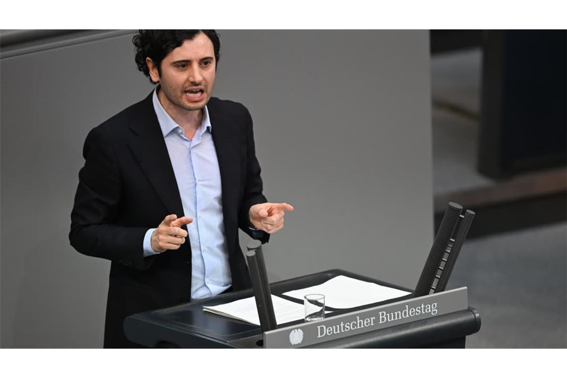 Der SPD-Innenpolitiker Hakan Demir mahnte Dobrindt (Archivfoto).