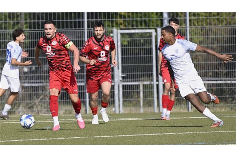 Der Spielertrainer Spetim Muzliukaj leitete den 2:1-Erfolg gegen den TSV Bönnigheim mit seinem Treffer zum 1:0 ein.