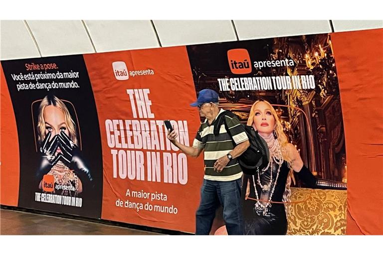 Der Staat zahlt: Werbung für das Gratis-Konzert von Madonna in der U-Bahn von Rio de Janeiro