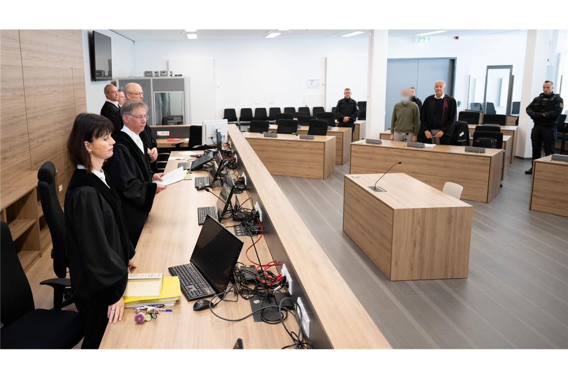 Für China spioniert: Haftstrafe für Ex-Krah-Mitarbeiter Der Staatsschutzsenat sah bei G. einen besonders schweren Fall der Agententätigkeit als erwiesen an.