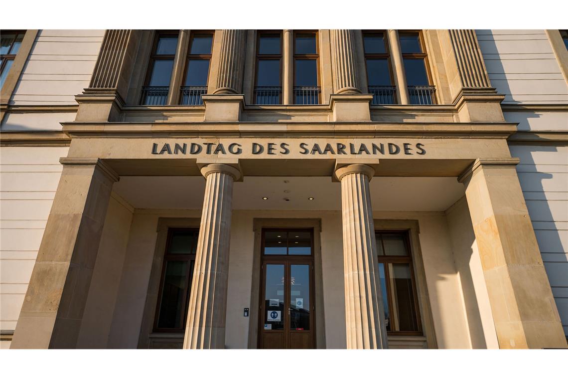 Tod in JVA - Ministerin verspricht "lückenlose Aufarbeitung" Der Suizid eines Jugendlichen in der JVA Ottweiler wird Thema im Landtag. (Archivbild)