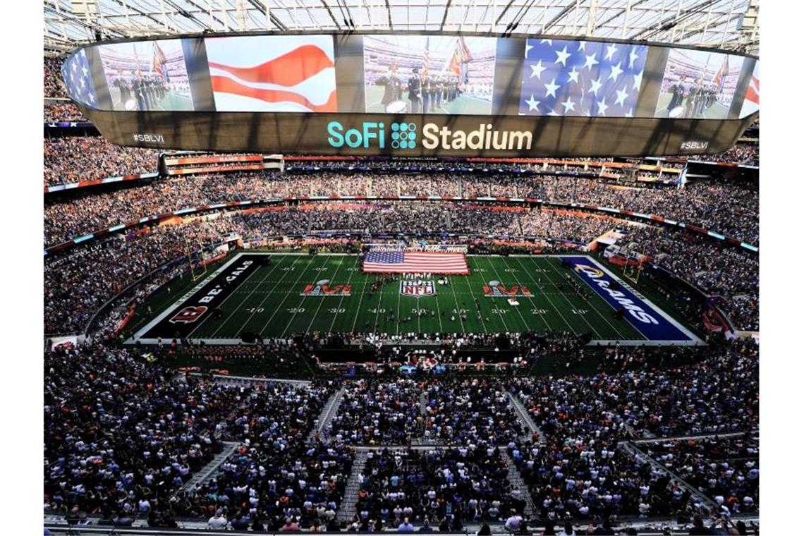 Happy End wie in Hollywood: Rams gewinnen Super Bowl Der Super Bowl wird im SoFi-Stadium ausgetragen. Foto: Matt Rourke/AP/dpa