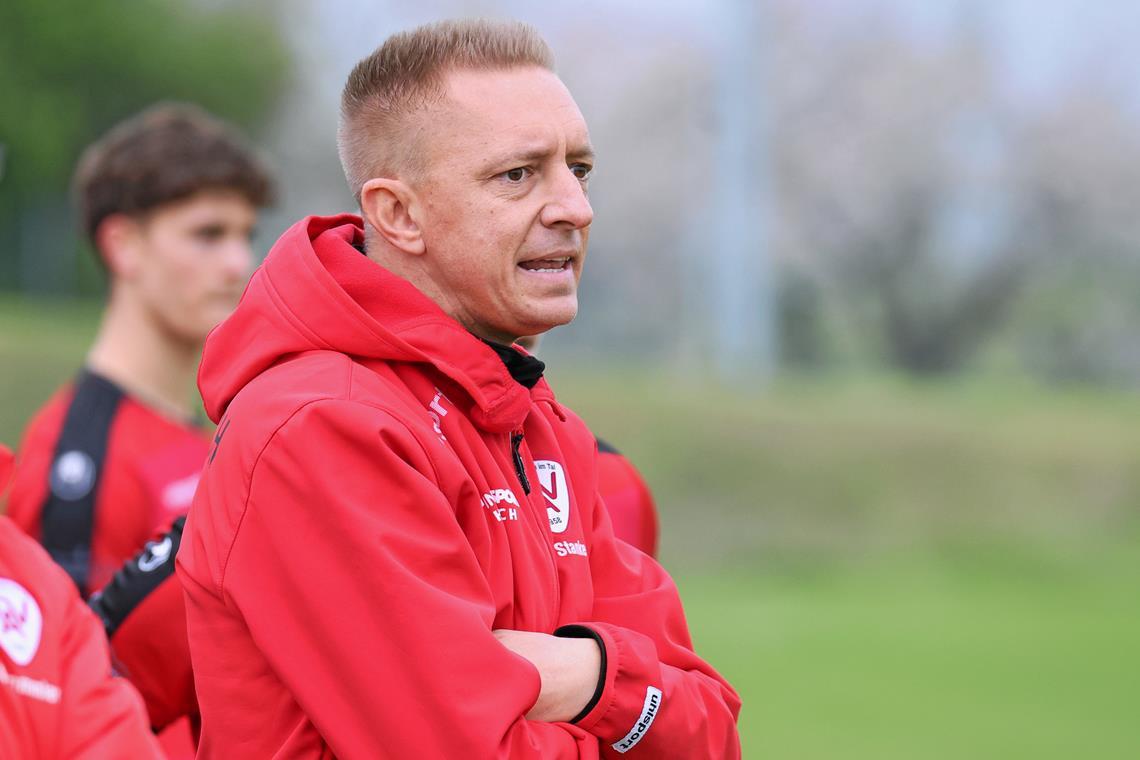 Der SV Allmersbach strebt mit Trainer Johannes Stanke zum vierten Mal in der Vereinsgeschichte nach 1991, 2018 und 2020 den Aufstieg in die Landesliga an. Archivfoto: Alexander Becher