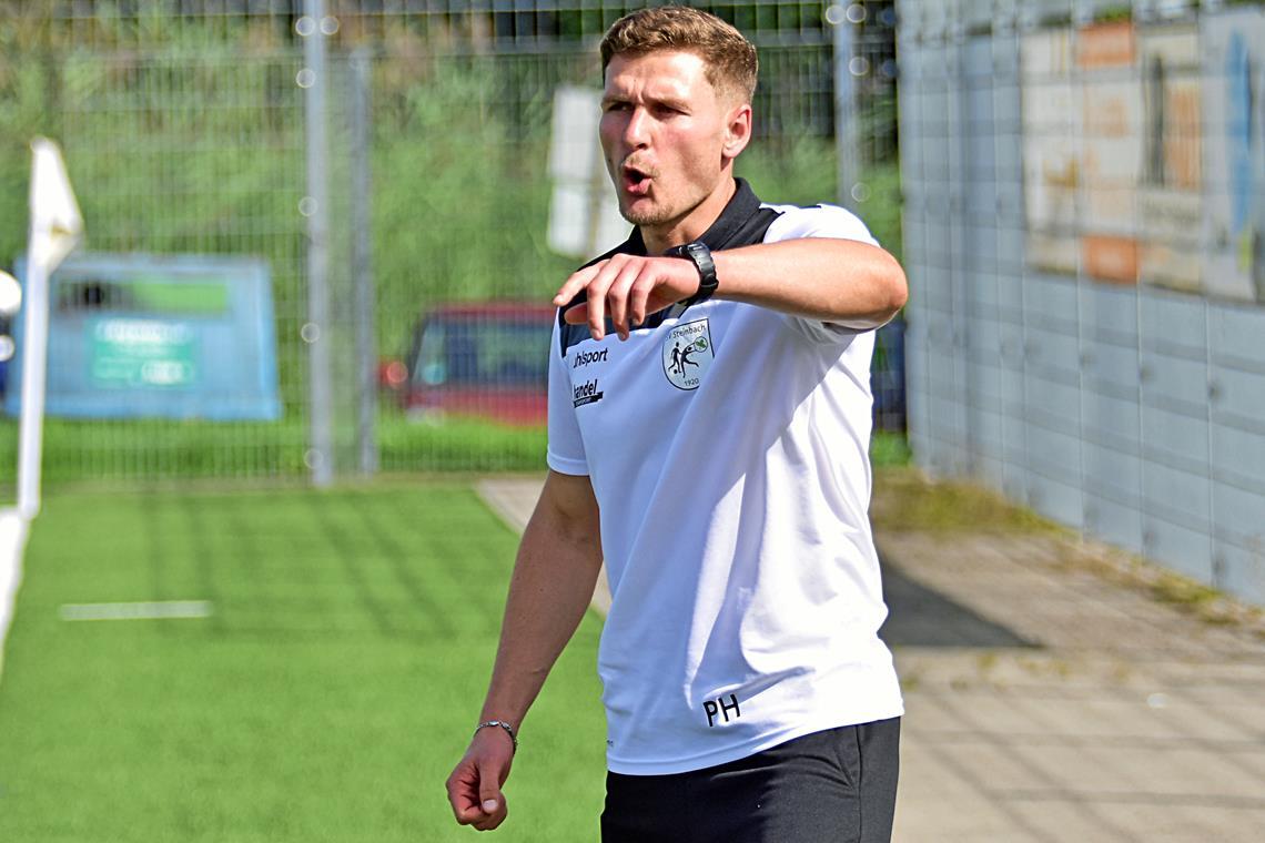 Der SVS und Trainer Philipp Heller haben den Spitzenreiter besiegt. Archvfoto: Tobias Sellmaier