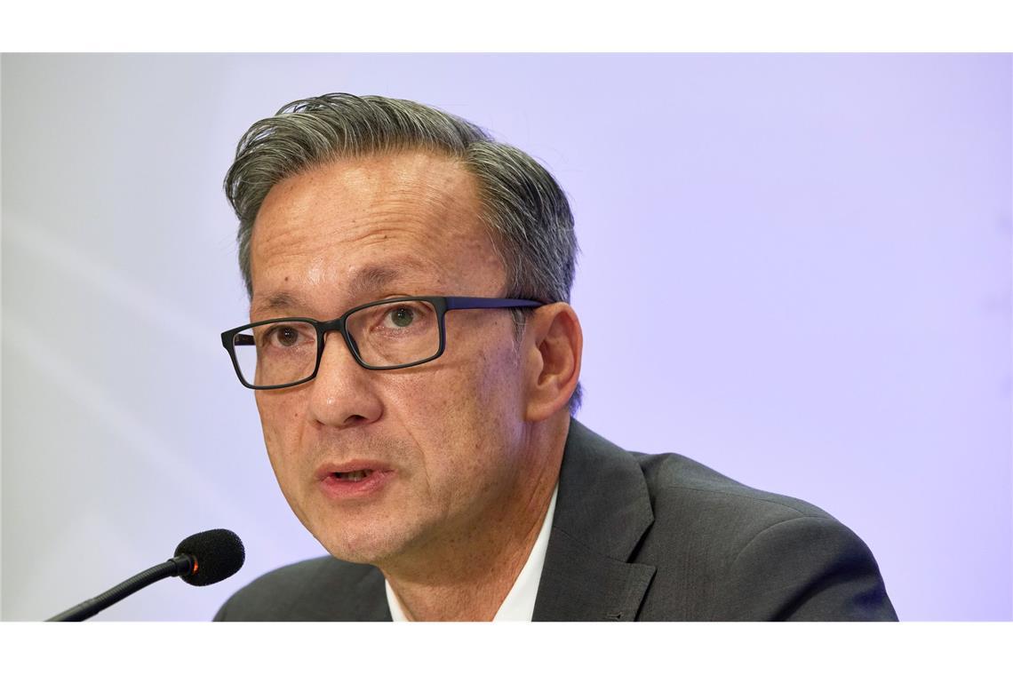 20-Jähriger soll Kind im Internet zum Suizid gedrängt haben Der Täter suchte sich verzweifelte Kinder im Internet, sagte Polizeipräsident Falk Schnabel.