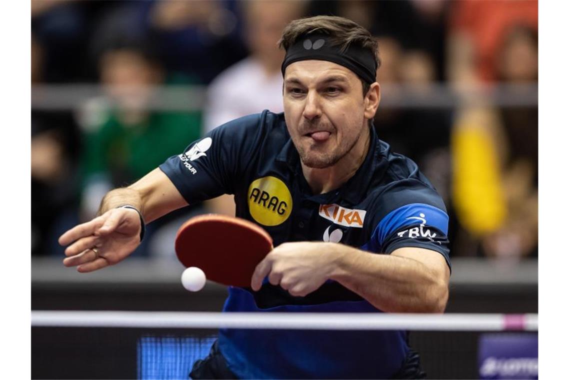 Der Tischtennis-Spieler Timo Boll hat das erste Spiel beim Top-16-Turnier für sich entschieden. Foto: Swen Pförtner/dpa