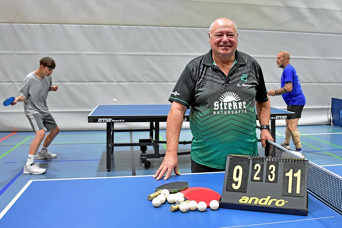 Der Tischtennissport spielt im Leben von Klaus Martin seit über einem halben Jahrhundert eine Hauptrolle. Foto: Tobias Sellmaier