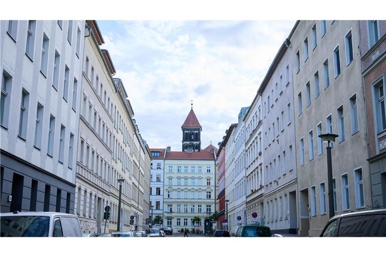 Der Trend hält an: Wohnungen, hier in Berlin, werden teurer. (Archivbild)