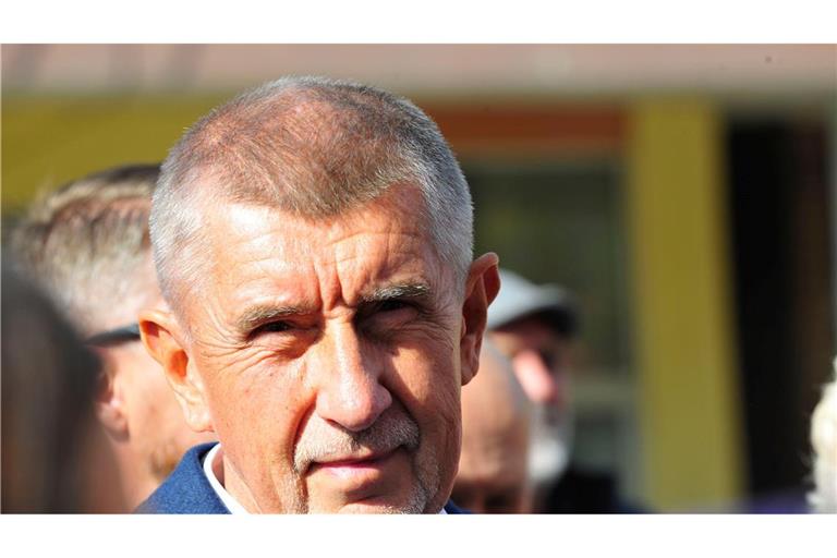 Der tschechische Milliardär und Gründer der Partei ANO, Andrej Babis, bei einem Wahlkampfauftritt im Prager Stadtteil Modrany. (Archivbild)