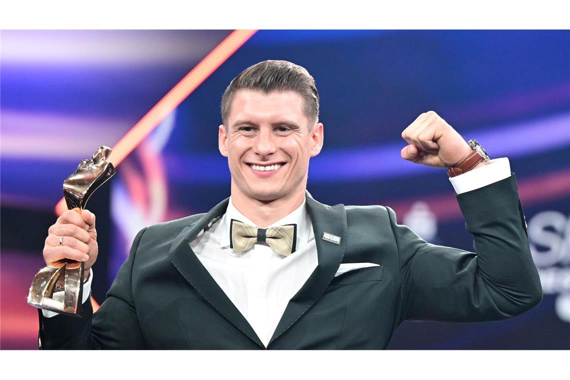 Würschtl bis Parmesansuppe: Was Sportstars Weihnachten essen Der Turner Lukas Dauser feiert Weihnachten bei seinen Eltern.