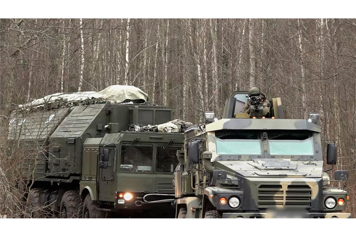 Großer russischer Angriff auf Kiew mit Raketen und Drohnen