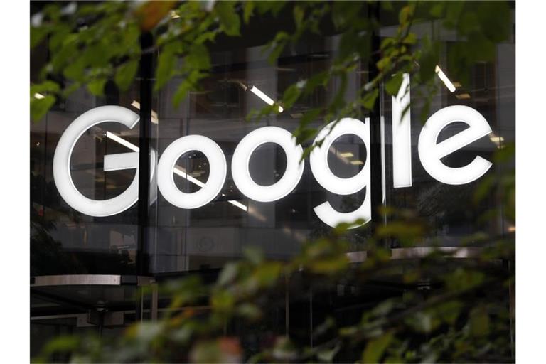 Der Umsatz der Google-Konzernmutter Alphabet stieg im Jahresvergleich um 62 Prozent. Foto: Alastair Grant/AP/dpa