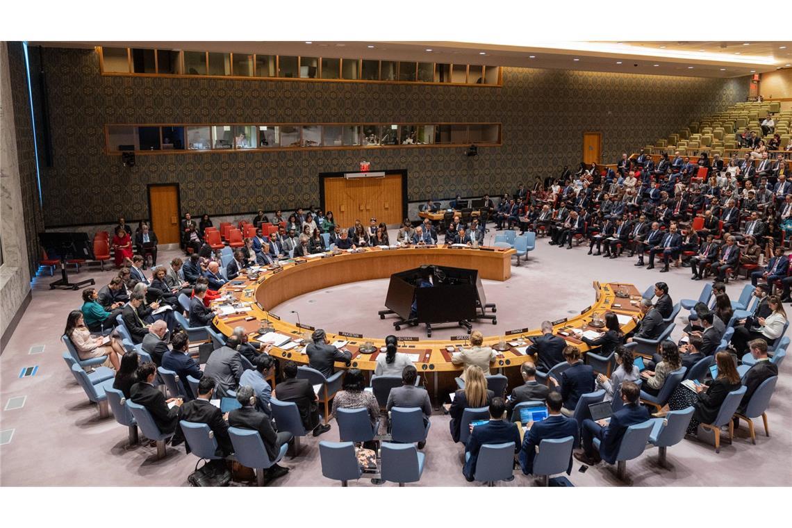 UN-Sicherheitsrat stimmt für Wiedereinführung von Sanktionen gegen den Iran Der UN-Sicherheitsrat hat am Freitag den Weg freigemacht für die Wiedereinführung von Sanktionen gegen den Iran. (Symbolbild)