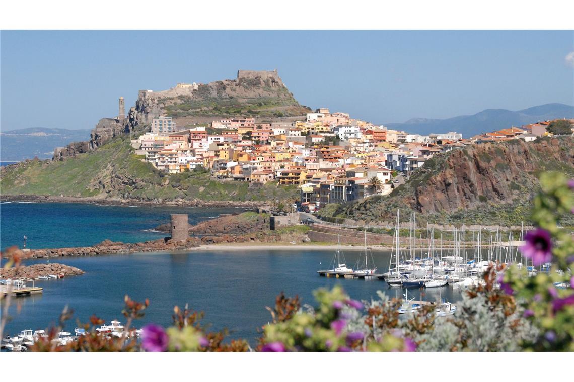 Zwei Tote bei Unfall auf Sardinien - Touristinnen verletzt Der Unfall ereignete sich am frühen Morgen - die Opfer waren auf dem Weg zur Arbeit. (Symbolbild)