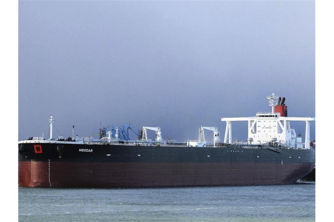 Großbritannien droht dem Iran in Tankerkrise Der unter liberianischer Flagge fahrende Tanker „Mesdar“ des britischen Unternehmens Norbulk Shipping UK wurde in Richtung Iran abgedrängt, später aber wieder freigegeben. Foto: John Pitcher/AP/Archiv