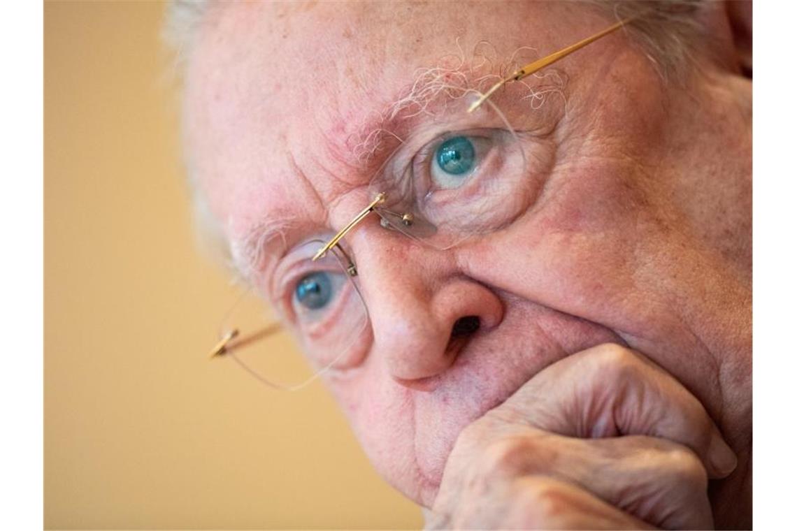 Stihl: Merz hat Recht mit „Grottenschlecht“-Kritik Der Unternehmer Hans Peter Stihl bei einem Interview. Foto: Tom Weller/dpa/Archiv