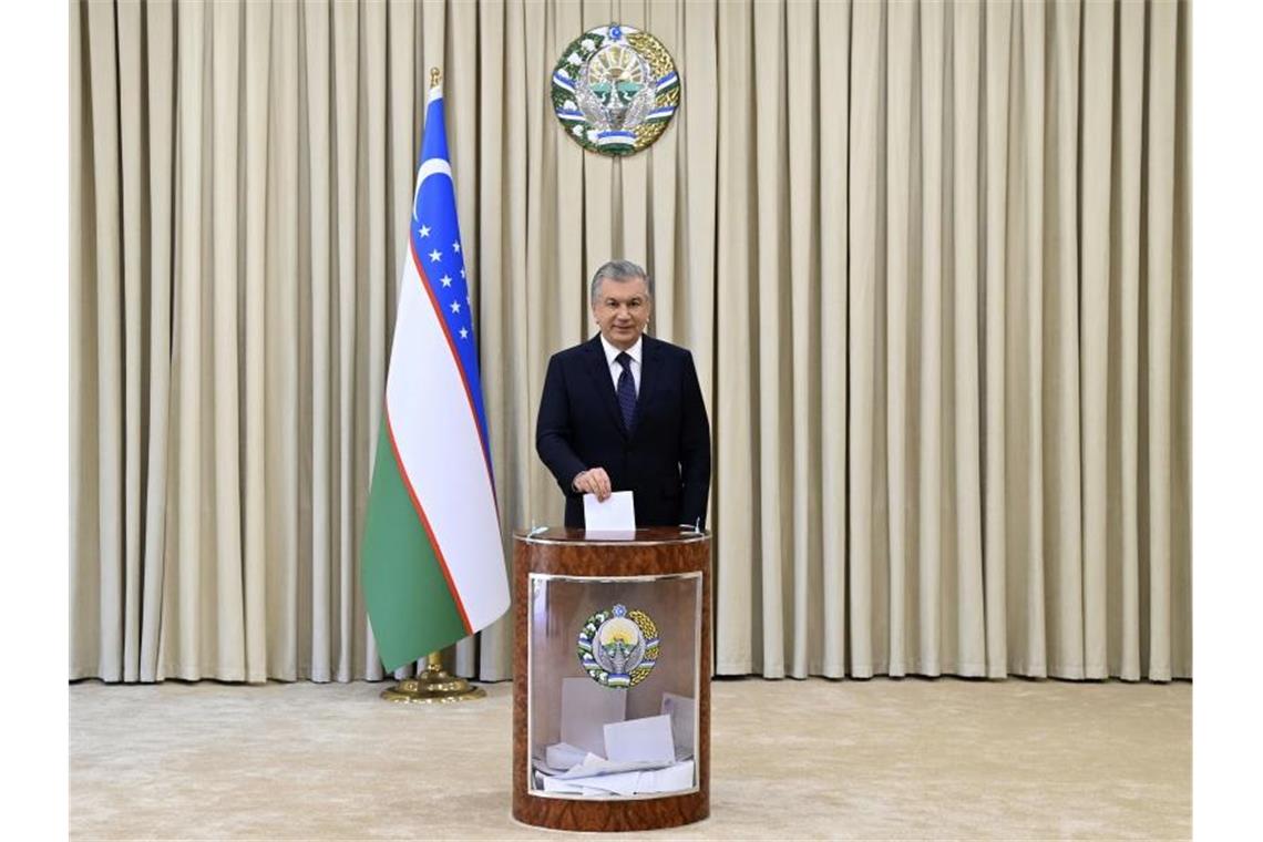Wahl in Usbekistan: Endergebnis und OSZE-Urteil erwartet Der usbekische Staatschef Schawkat Mirsijojew. Foto: Uncredited/Uzbekistan Presidential Press Service/AP/dpa