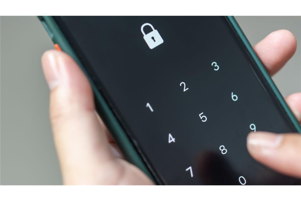 Mutmaßlicher Mörder machte Selfie-Video Der Vater des Opfers entsperrte das Handy (Symbolfoto).