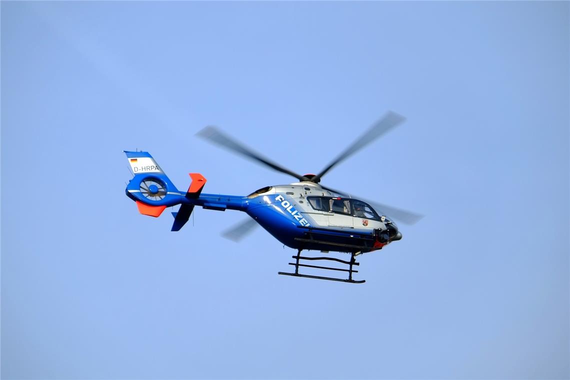 Polizeihubschrauber nach Unfall in Murrhardt im Einsatz