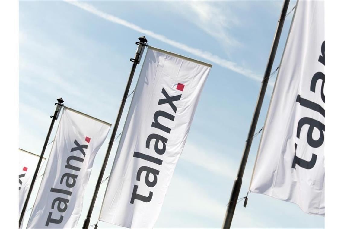 Versicherer Talanx wird trotz Flutschäden optimistischer Der Versicherungskonzern Talanx blickt optimistisch auf das kommende Jahr. Foto: Sebastian Gollnow/dpa