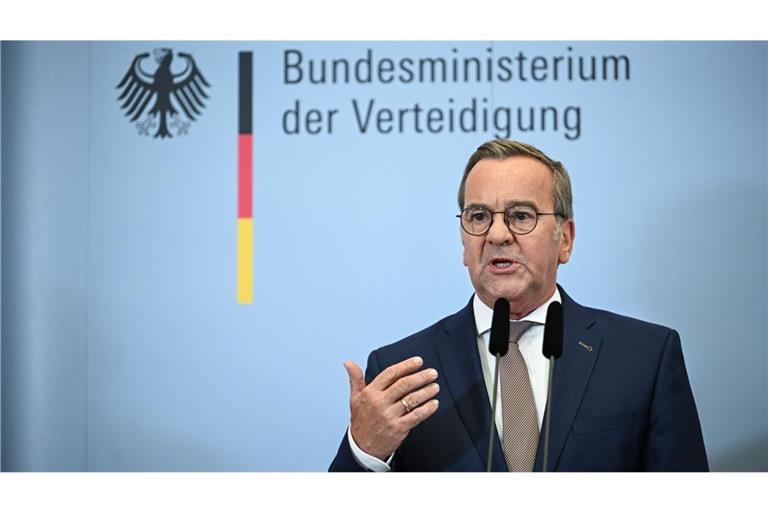 Der Verteidigungsminister setzt auf mehr Militärhilfe für die Ukraine. (Archivbild)