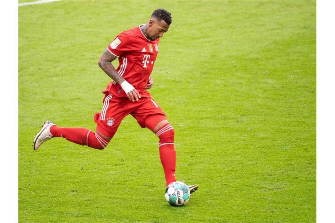 „Kicker“: Boateng muss FC Bayern definitiv verlassen Der Vertrag von Jérôme Boateng bei den Bayern läuft im Sommer aus. Foto: Matthias Balk/dpa