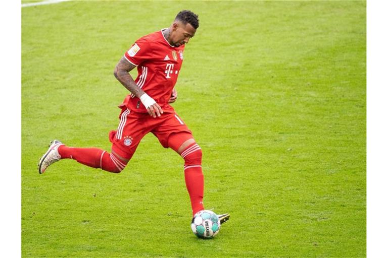 Der Vertrag von Jérôme Boateng bei den Bayern läuft im Sommer aus. Foto: Matthias Balk/dpa