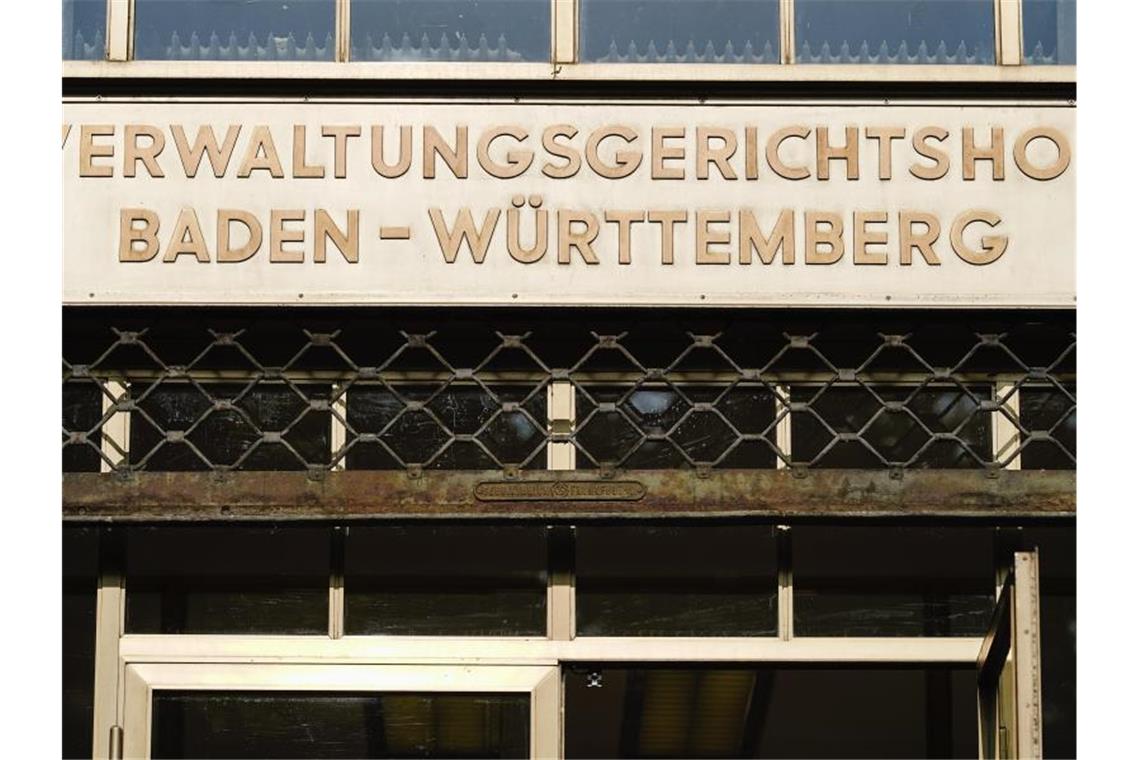 Beherbergungsverbot bereits in vier Bundesländern ausgesetzt Der Verwaltungsgerichtshof Baden-Württemberg in Mannheim. Foto: Uwe Anspach/dpa