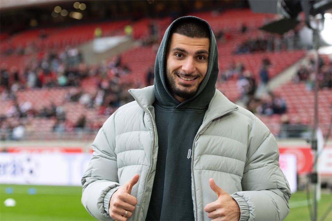 Positive Signale vom verletzten Deniz Undav Der VfB hofft, den am Oberschenkel verletzten Stürmer Deniz Undav noch im Dezember wieder einsetzen zu können.