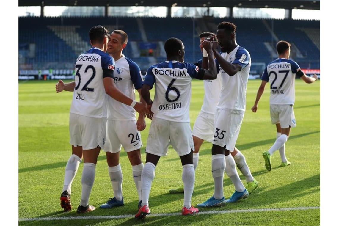 Der VfL Bochum feierte gegen Holstein Kiel einen Heimsieg. Foto: Lars Baron/Getty Images Europe/Pool/dpa