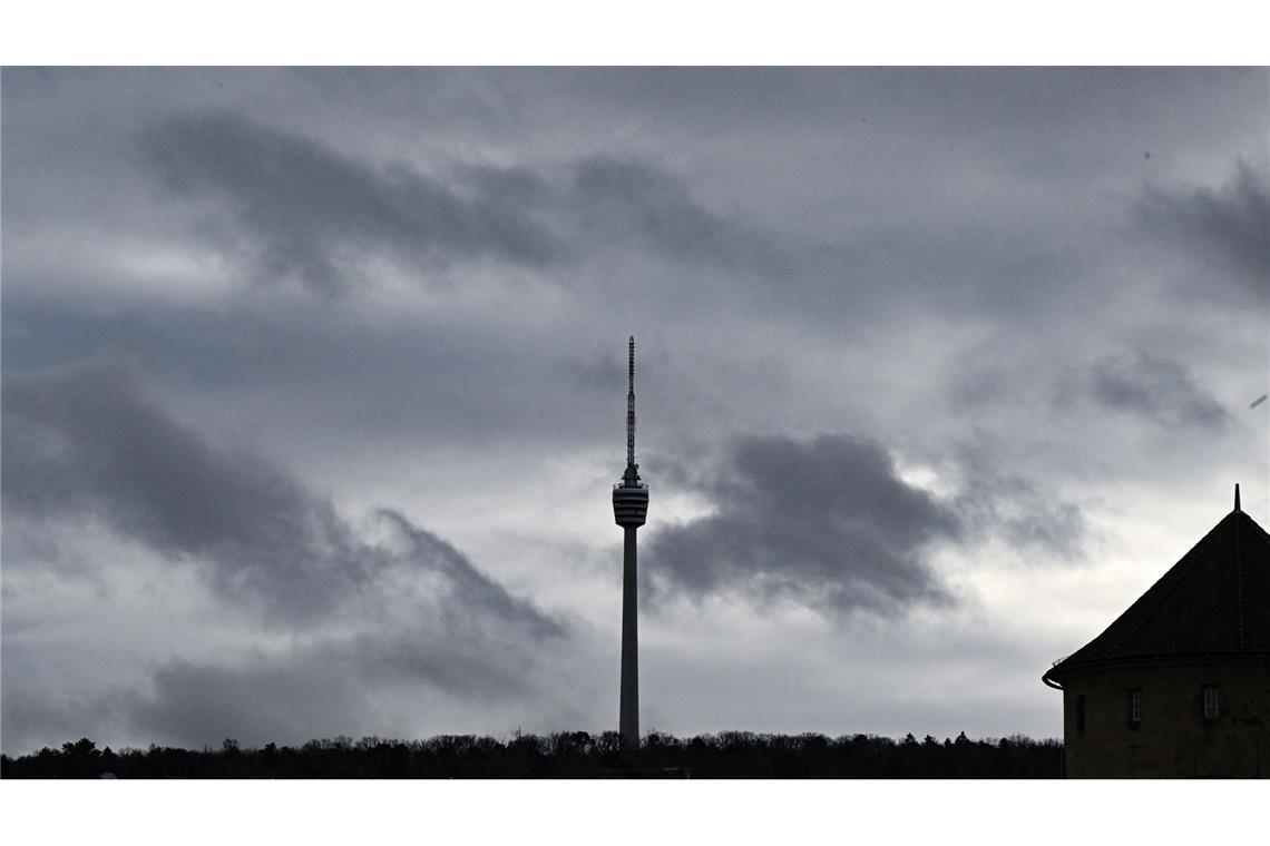Dauerregen und Sturm am vierten Advent Der vierte Advent zeigt sich wettertechnisch von seiner ungemütlichen Seite. (Symbolbild)