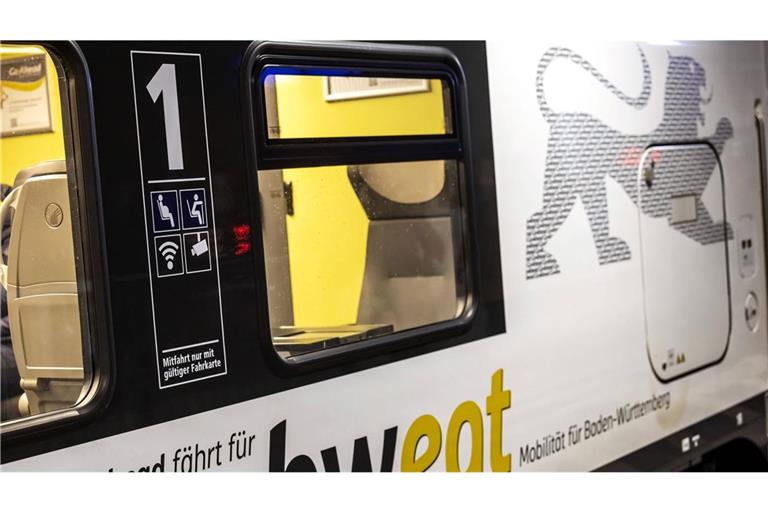 Der Vorfall ereignete sich in einem Regionalexpress (Symbolbild)