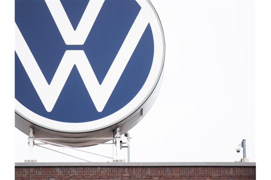 Der VW-Aufsichtsrat debattiert über die Frage der Führung des Konzerns. Foto: Julian Stratenschulte/dpa