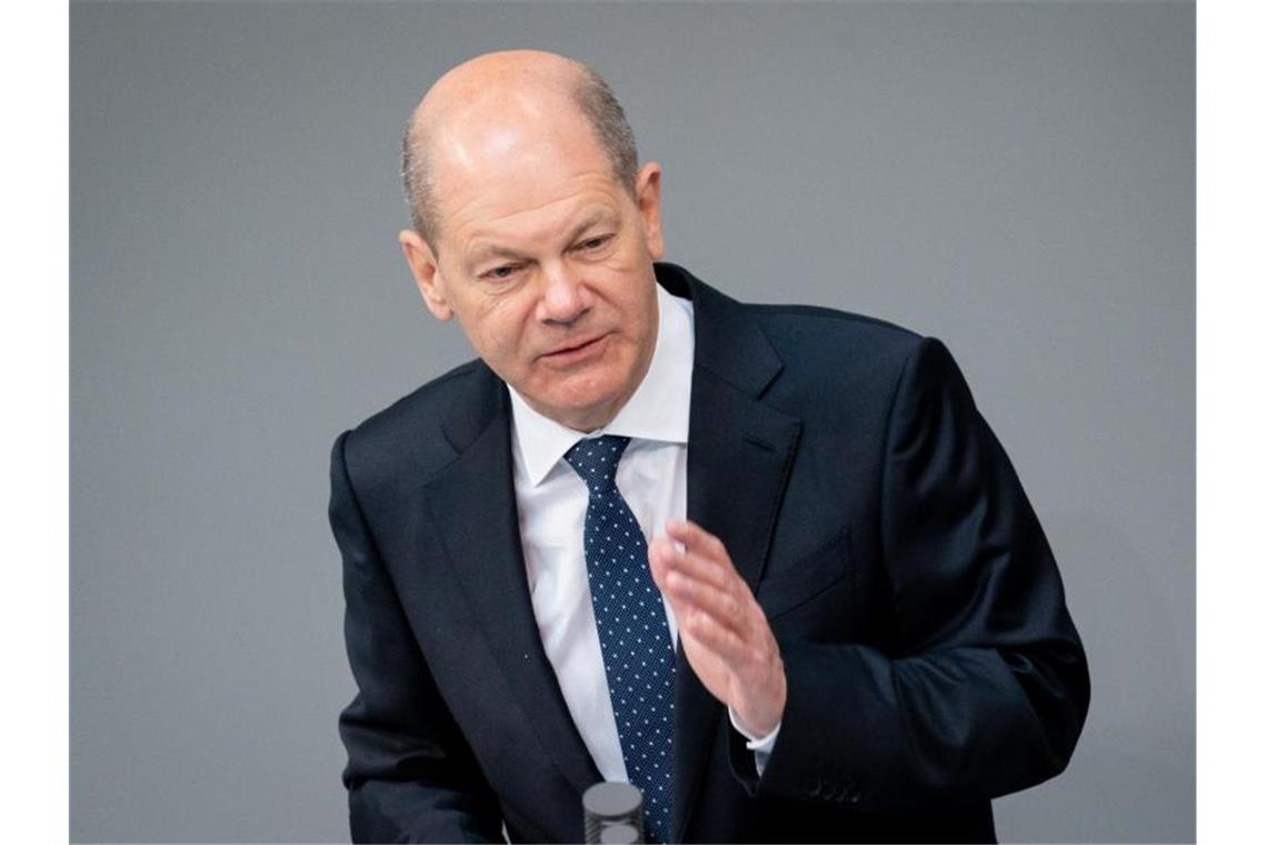 SPD startet mit Attacken auf CDU und Grüne in Wahlkampf Der Wahlkampf der SPD startet mit Attacken: Kanzlerkandidat Scholz greift Union und Grüne an. Foto: Kay Nietfeld/dpa