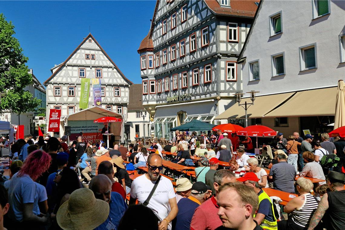 Kundgebung-des-DGB-zum-Tag-der-Arbeit-in-Waiblingen