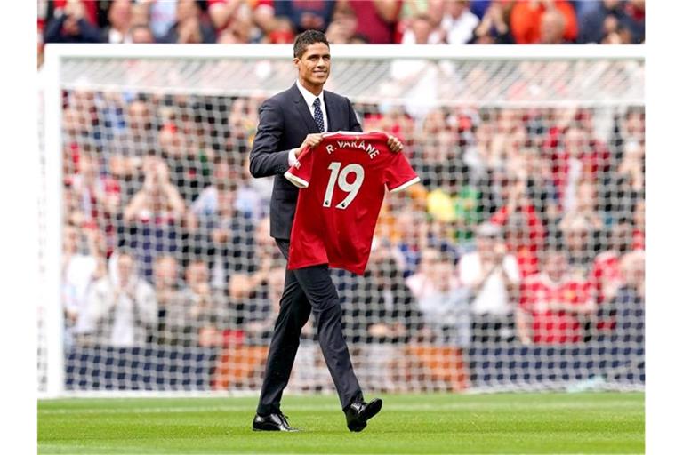 Der Wechsel von Abwehrspieler Raphael Varane von Real Madrid zu Manchester United ist jetzt offiziell. Foto: Martin Rickett/PA Wire/dpa