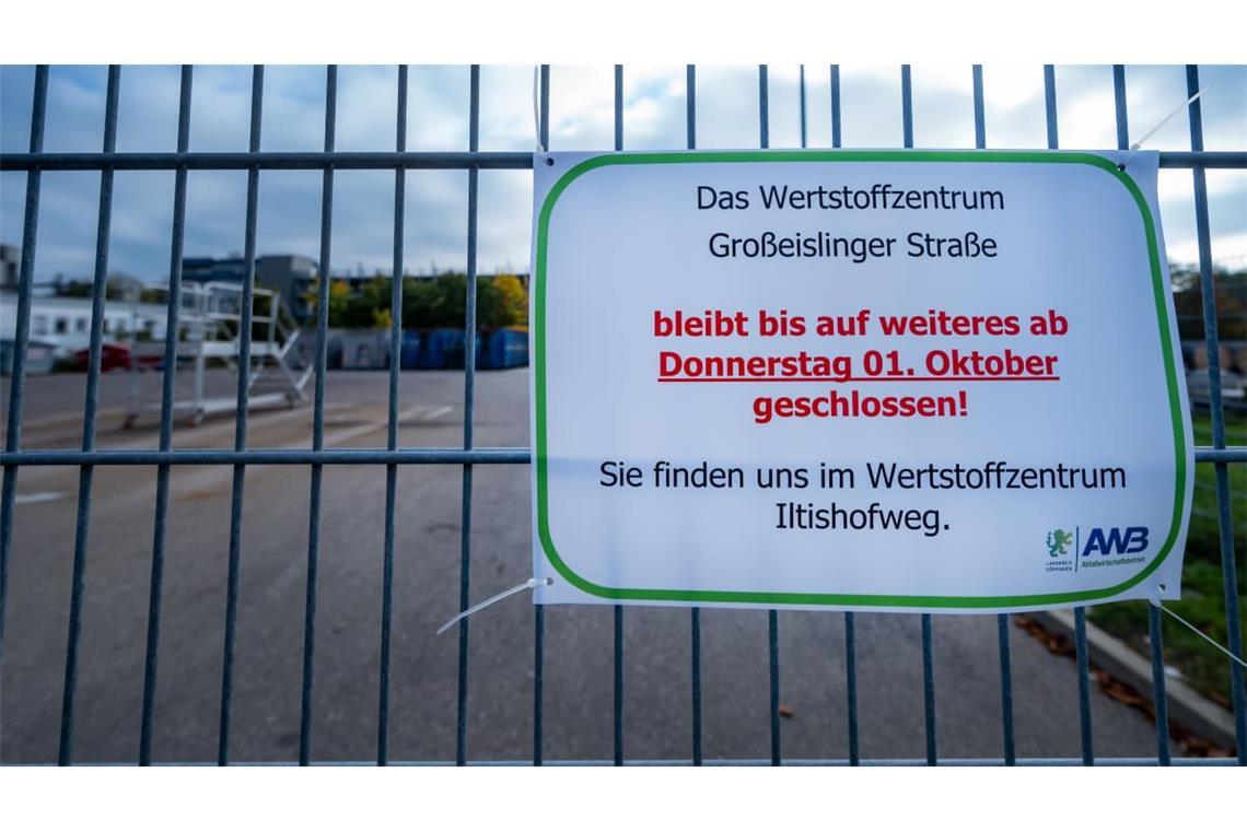 Der Wertstoffhof an der Großeislinger Straße in Göppingen ist kurzfristig geschlossen worden, die Mitarbeiter wurden abgezogen zum Wertstoffzentrum Iltishofweg. Dort soll es möglicherweise Unterschlagungen gegeben haben.