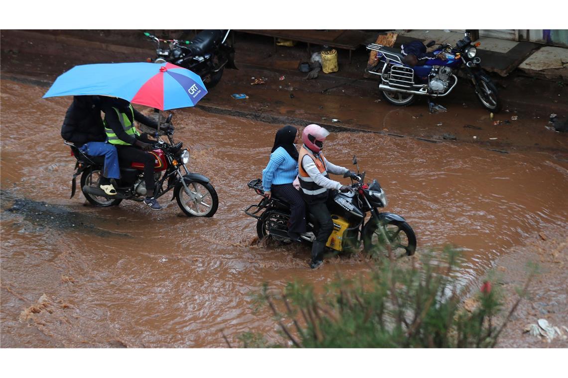Der Wetterdienst warnt: In den nächsten Tagen soll noch mehr Regen fallen.