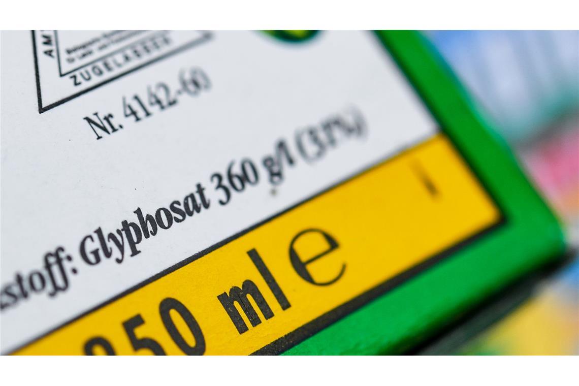 Der Wirkstoff Glyphosat ist umstritten, aus Sicht vieler Landwirte aber unverzichtbar - das sieht auch das Weiße Haus so.