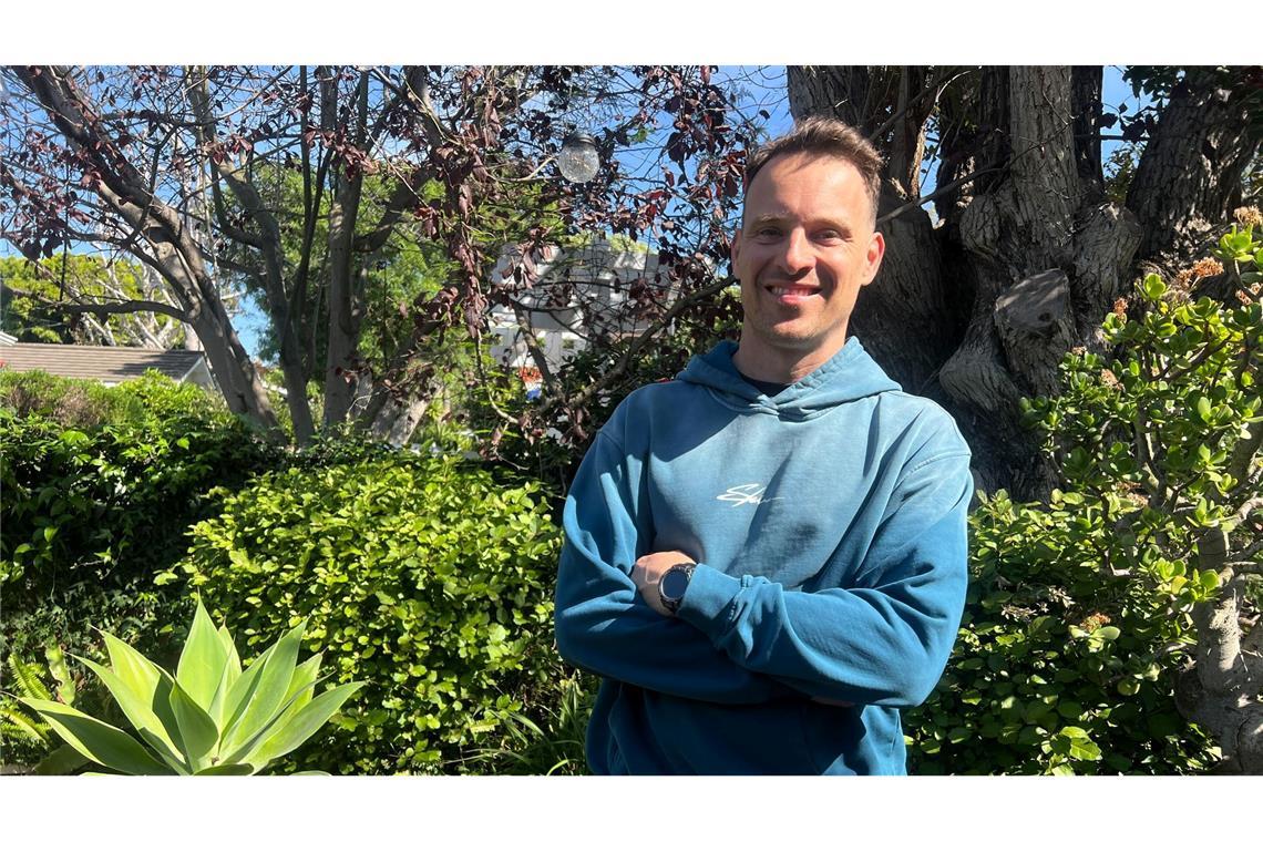 Der zweifache Vater lebt seit 2010 in Kalifornien.