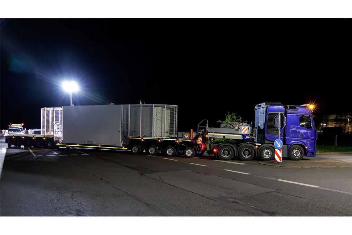 Der zweite Caster-Transport kommt im Zwischenlager Ahaus an.