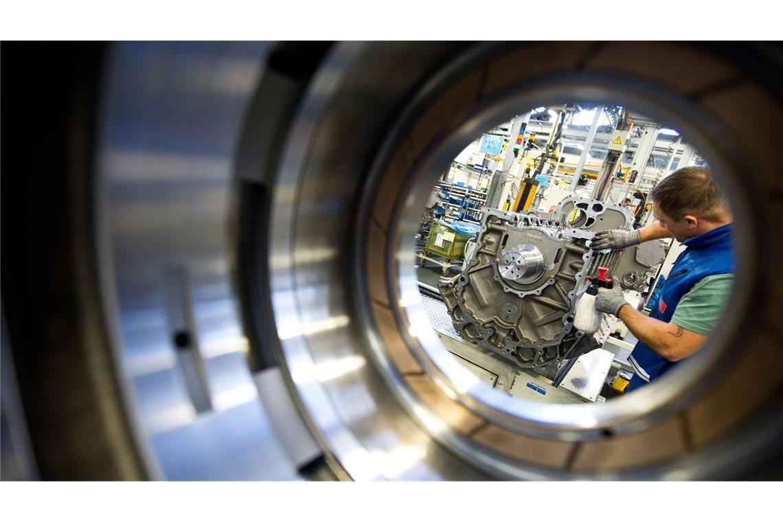 Aufträge für Industriefirmen im Oktober wieder gesunken