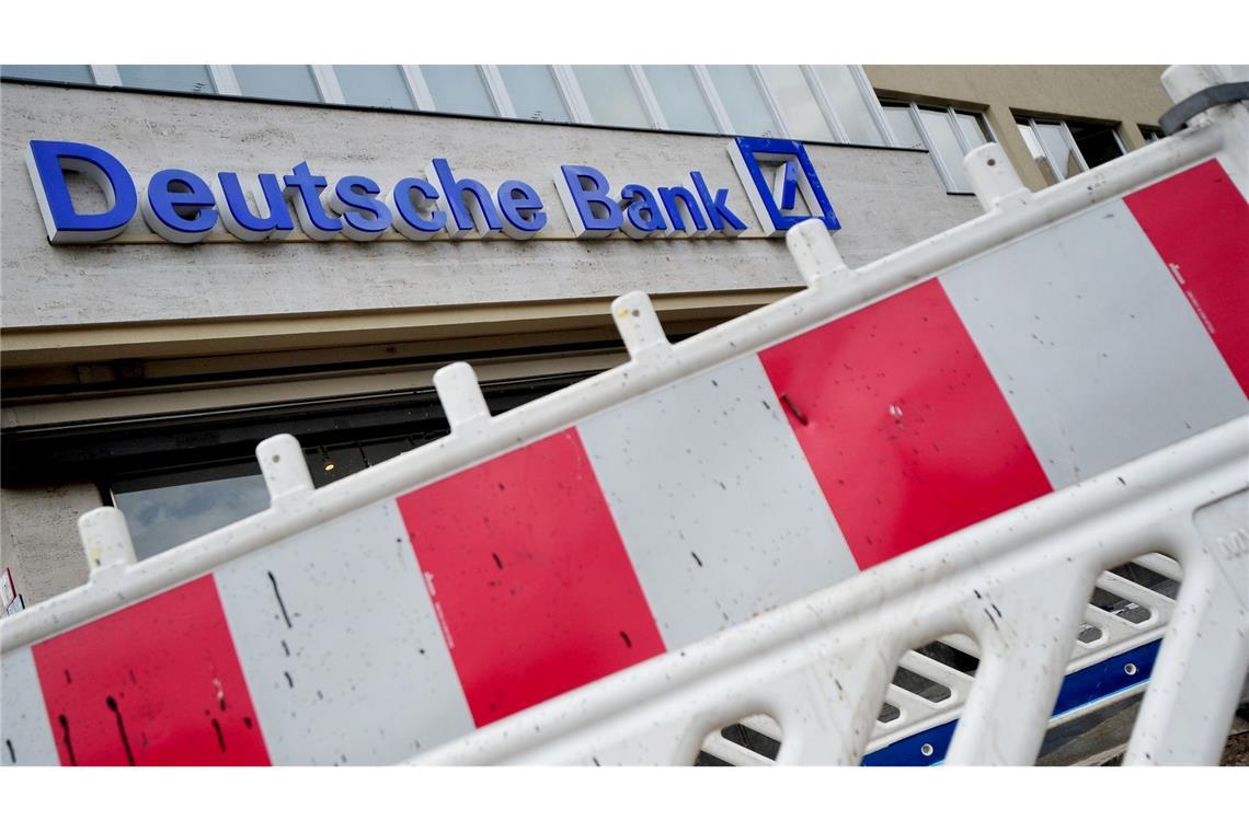 Deutsche Bank zieht Konsequenzen aus dem Umgang des Verbandes Familienunternehmer mit der AfD: Der Verband darf Räumlichkeiten der Bank in Berlin nicht mehr für seine Veranstaltungen nutzen. (Symbolbild)