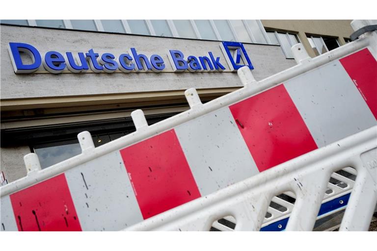 Deutsche Bank zieht Konsequenzen aus dem Umgang des Verbandes Familienunternehmer mit der AfD: Der Verband darf Räumlichkeiten der Bank in Berlin nicht mehr für seine Veranstaltungen nutzen. (Symbolbild)
