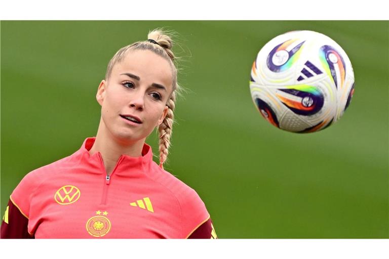 Deutsche Fußballerinnen waren in den vergangenen Jahrzehnten außerordentlich erfolgreich. Eine davon ist Giulia Gwinn. (Archivfoto)