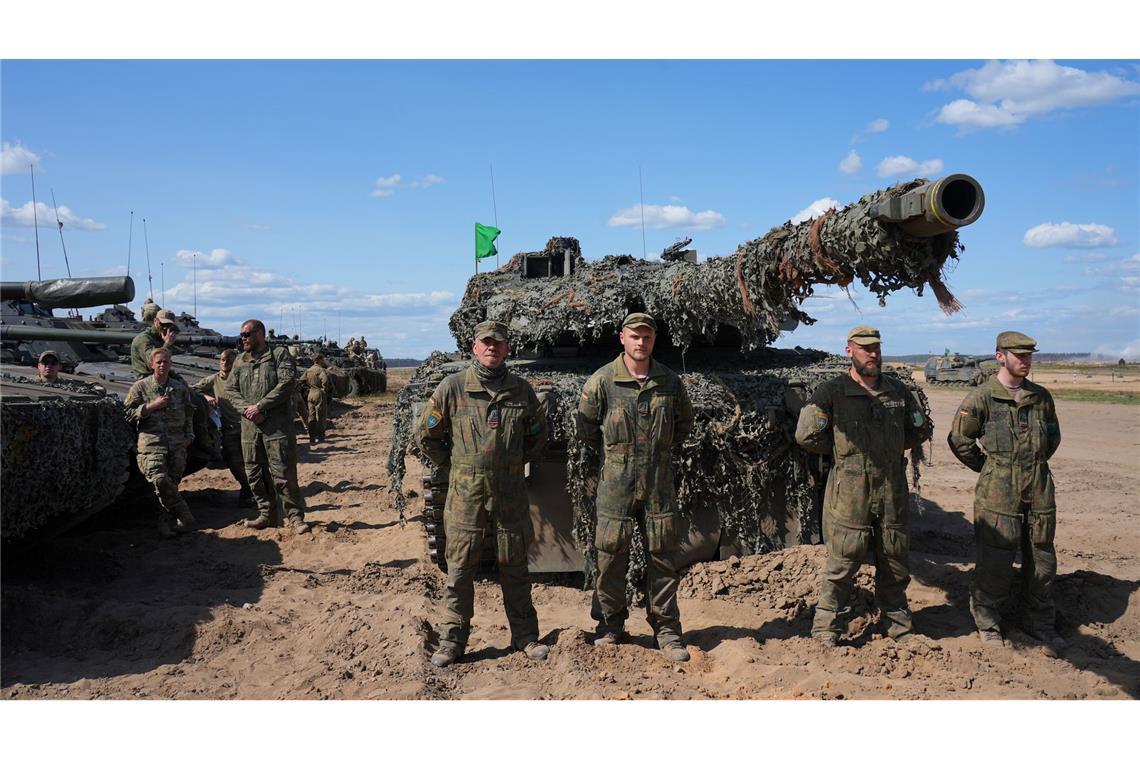 Steinmeier: Stärkere Bundeswehr wichtigste Regierungsaufgabe Deutsche Soldaten unterstützen derzeit die Sicherung der Nato-Ostflanke in Litauen. (Archivbild)