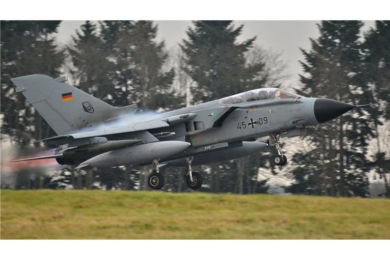 Deutschland hat für die Übung unter anderem drei Tornados angemeldet. (Archivbild)